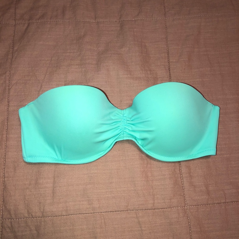 Victoria’s Secret Swim Underwire Top